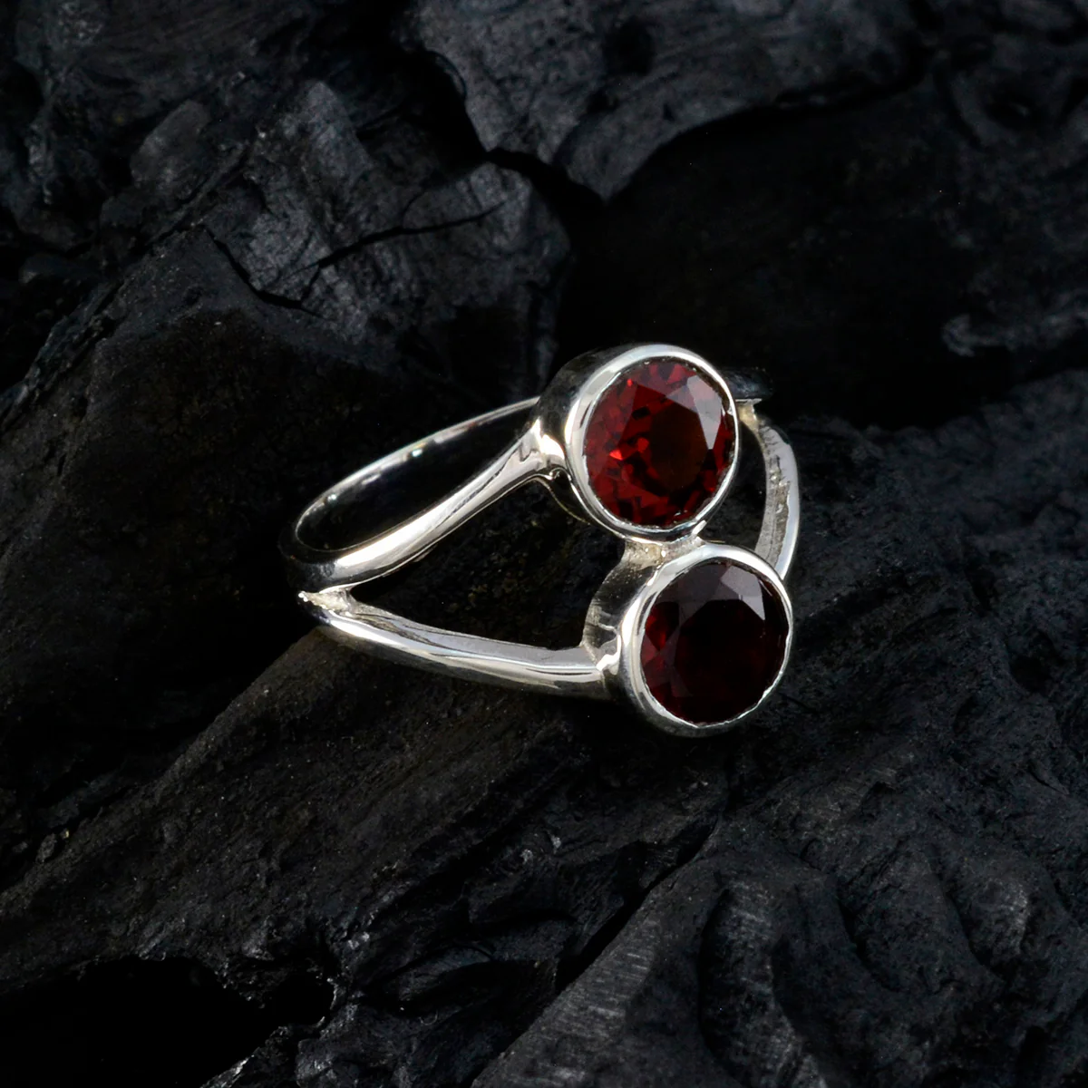 Garnet Toi et Moi American 92.5 Silver Red Gemstones Whisper-thin Glamorous Ring Jewelry - Image 4