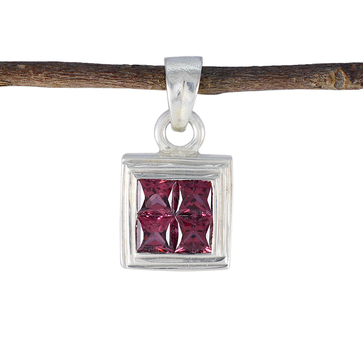 Garnet Whisper-thin Latin American 925 Silver quarter Isla Feminine Red Pendant Jewelry