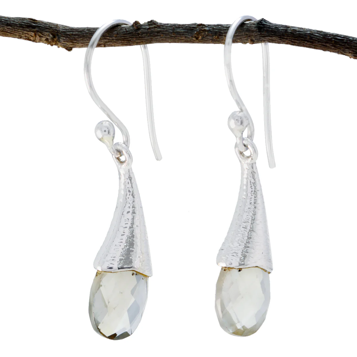Green Amethyst Egyptian Soo-jin Solitaire Dangle Green Silver Earring