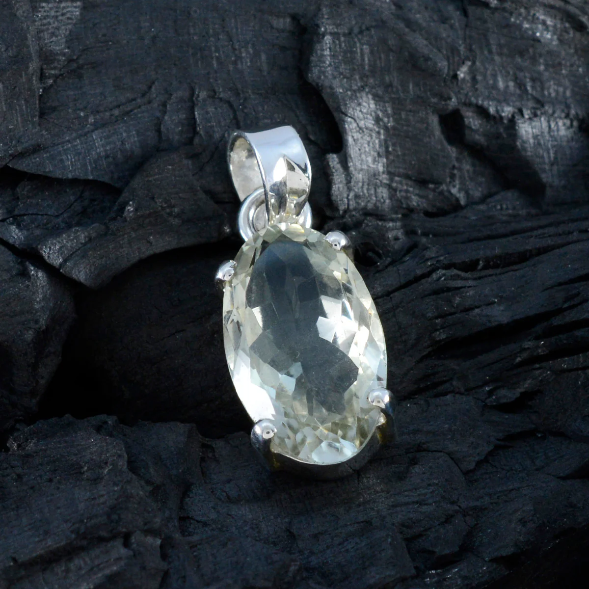 Green Amethyst Eye-catching Latin American 925 Silver Solitaire Gabriela Glamorous Green Pendant Jewelry - Image 3