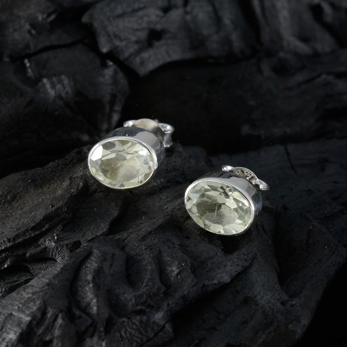 Green Amethyst French Aurora Solitaire Stud Green Silver Earring - Image 4