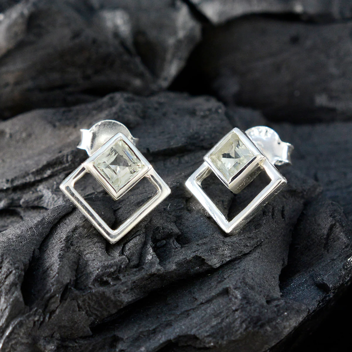 Green Amethyst Italian Alejandra Solitaire Stud Green 925 Sterling Silver Earring - Image 4