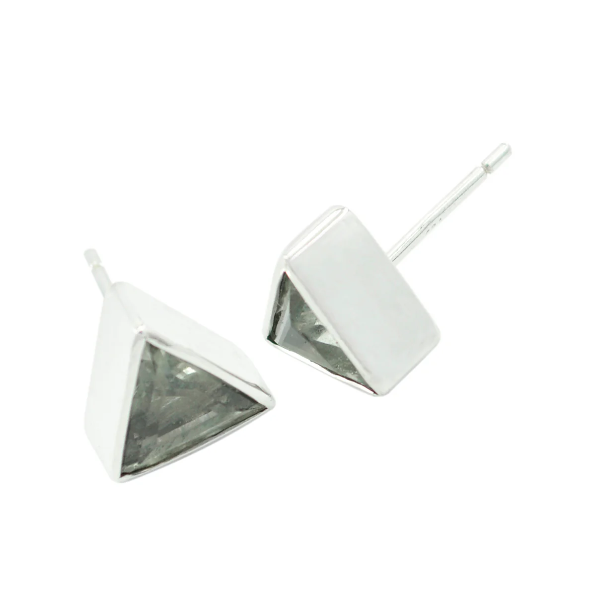 Green Amethyst Moroccan Joaquina Solitaire Stud Green 925 Silver Earring - Image 3