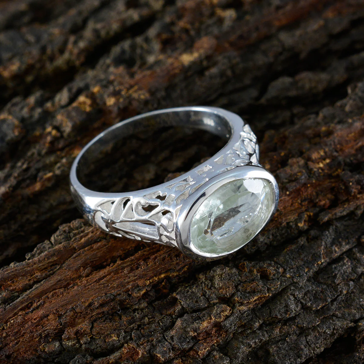 Green Amethyst Solitaire Russian Silver Green Gemstones Eye-catching Love Ring Jewelry - Image 3