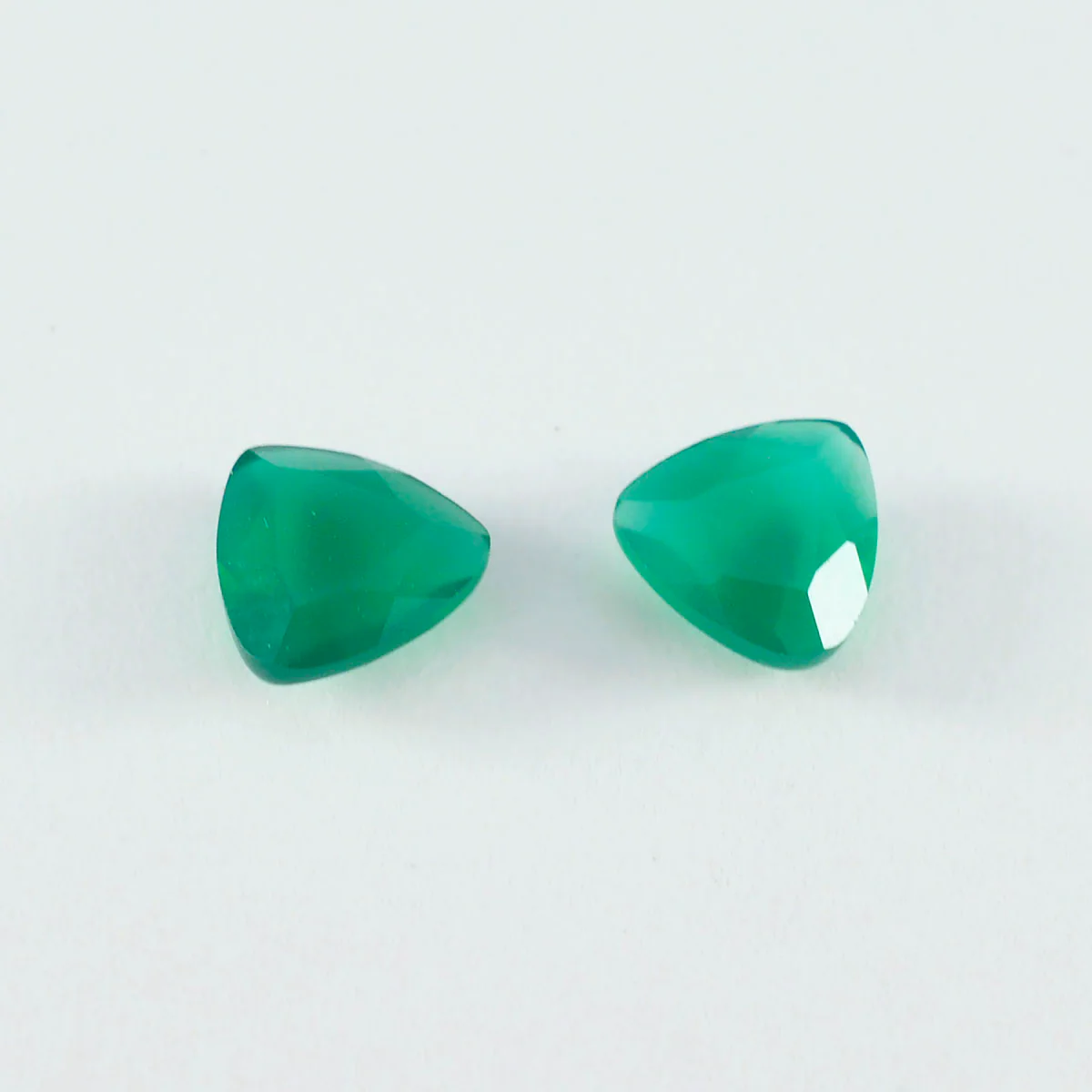 Green Onyx 1PC Large 11x11 MM Triangle Faceted Green Fine Semi Precious Loose Gemstone - Image 3