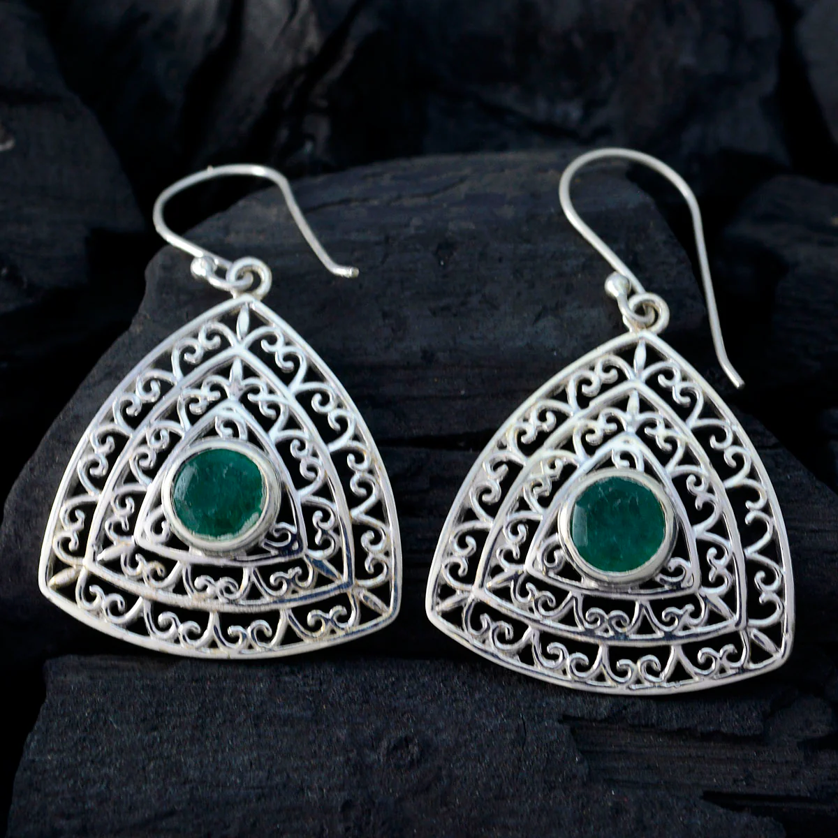 Indian Emerald French Pilar Solitaire Dangle Green Silver Earring - Image 2