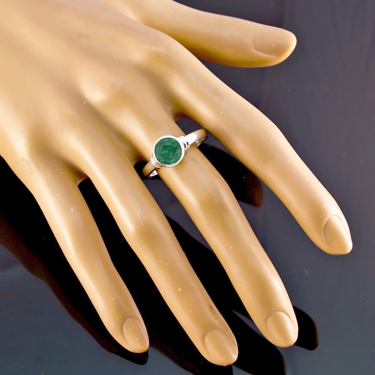 Indian Emerald Solitaire Indian 925 Silver Green Gems Featherlight Romantic Ring Jewellery - Image 2