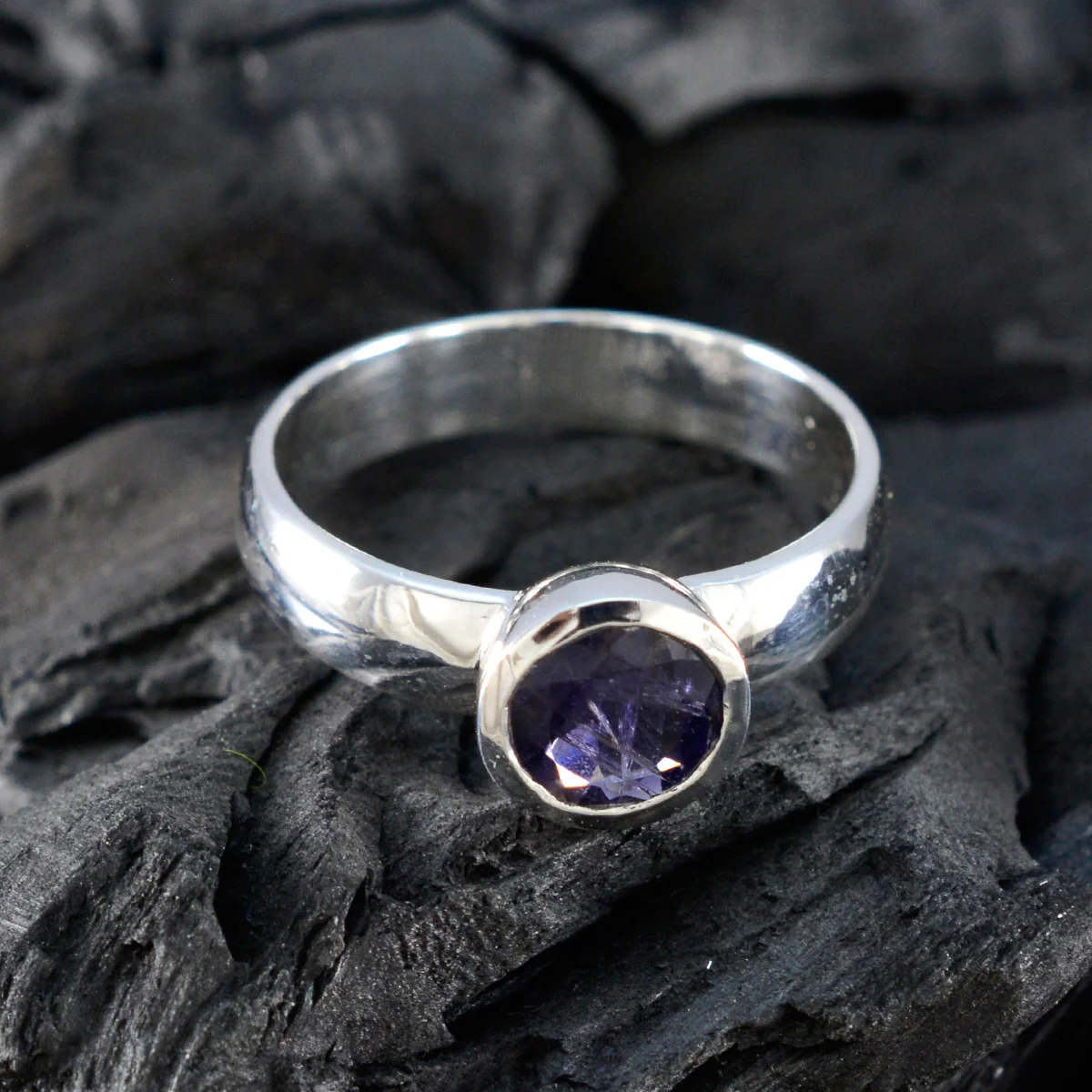 Iolite Solitaire Egyptian 92.5 Silver Blue Gemstone Tiny Feminine Ring Jewelry - Image 4