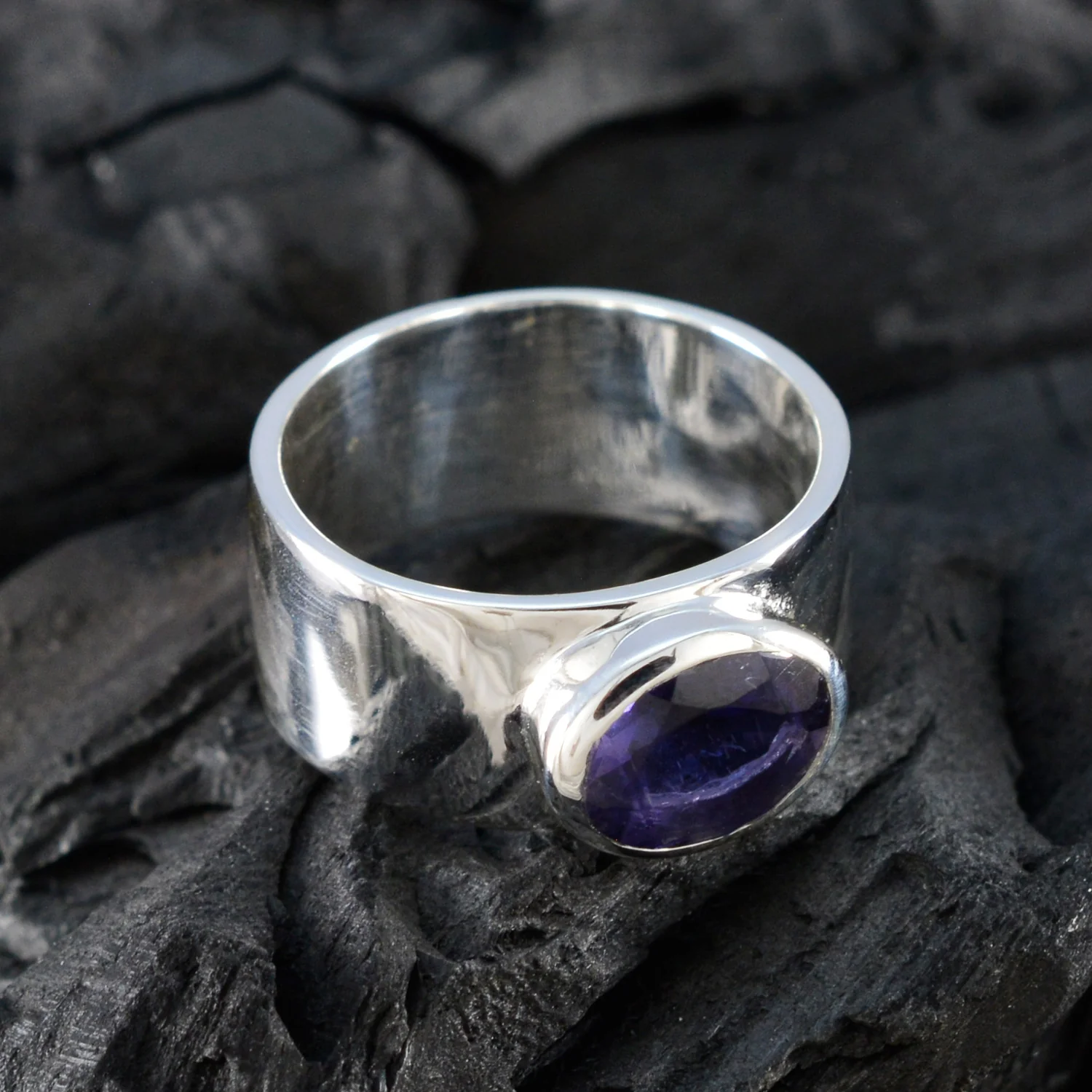 Iolite Solitaire Indian Sterling Silver Blue Gemstones Eye-catching Armor Band Jewellery - Image 4