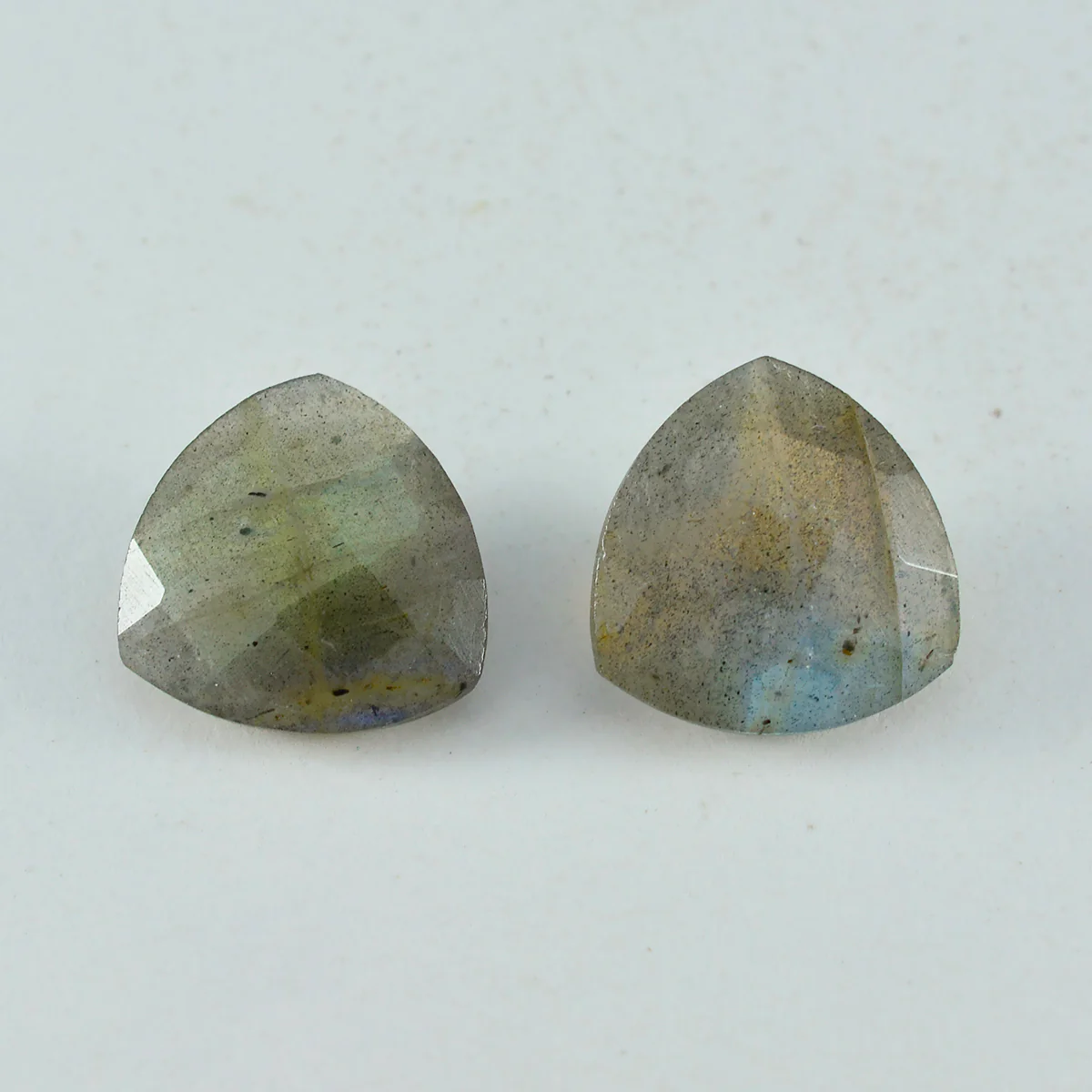 Labradorite 1PC Chunky 15x15 MM Triangle Faceted Gray Superior Semi Precious Loose Gemstone