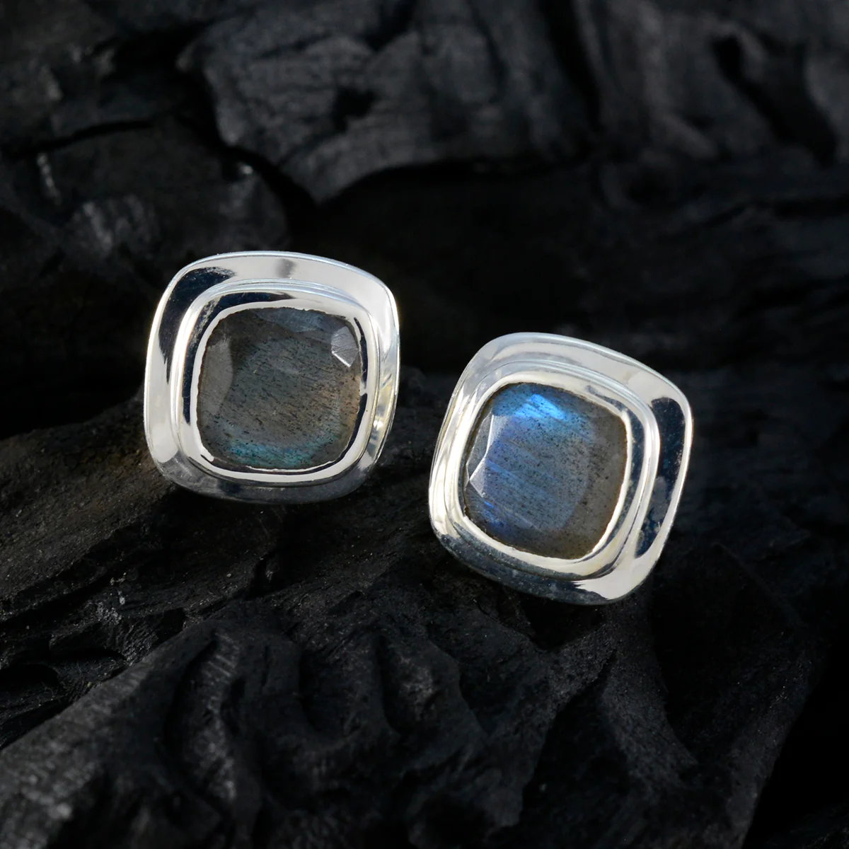 Labradorite Egyptian Aaliyah Solitaire Stud Gray 92.5 Silver Earring - Image 4