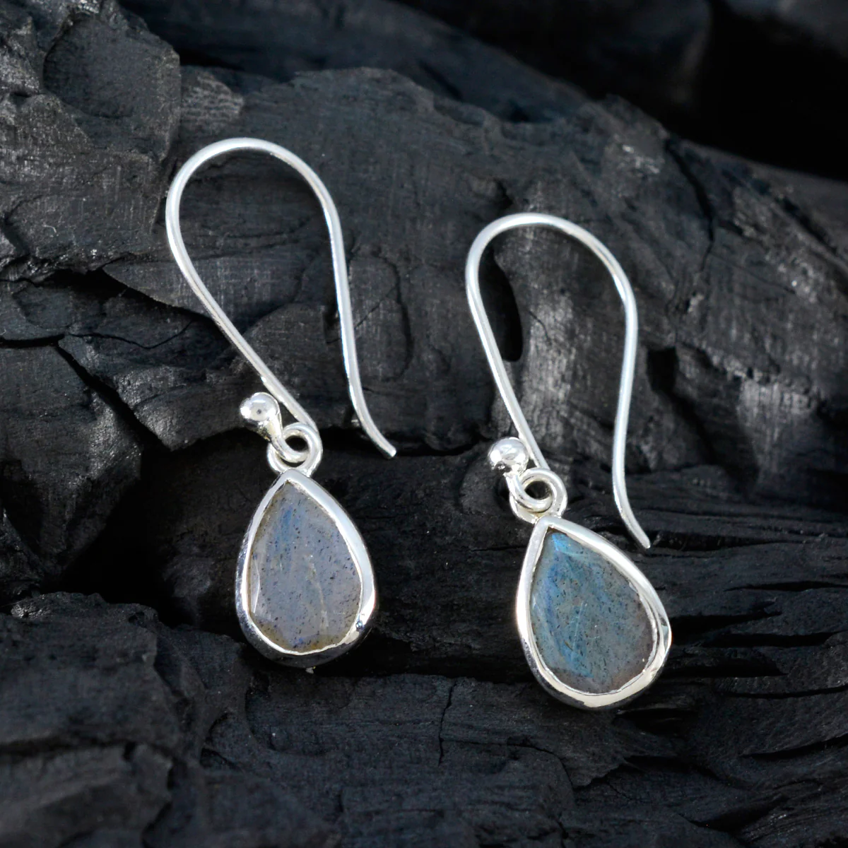 Labradorite Latin American Eun-ji Solitaire Dangle Gray 925 Silver Earring - Image 4