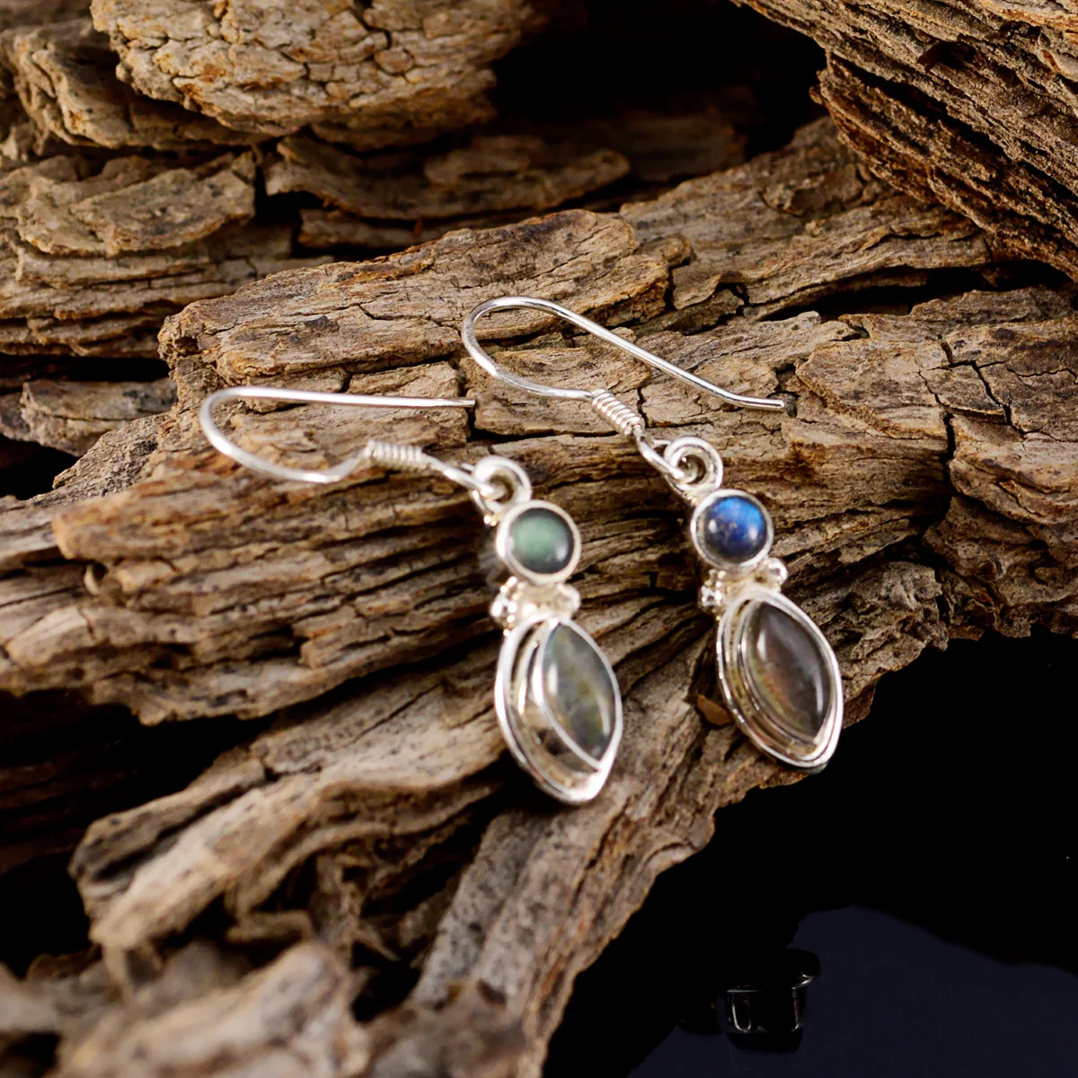 Labradorite Latin American Violet multiple Dangle Gray 92.5 Silver Earring - Image 3