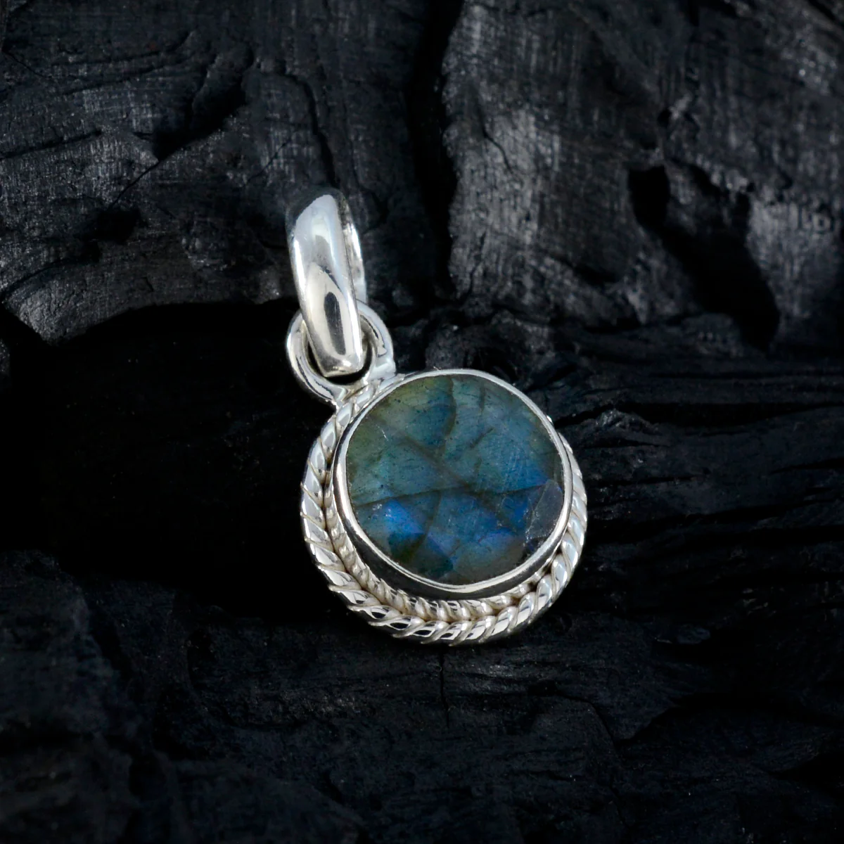 Labradorite Whisper-thin Latin American 925 Silver Solitaire Patricia Rope-Wire Gray Pendant Jewelry - Image 3