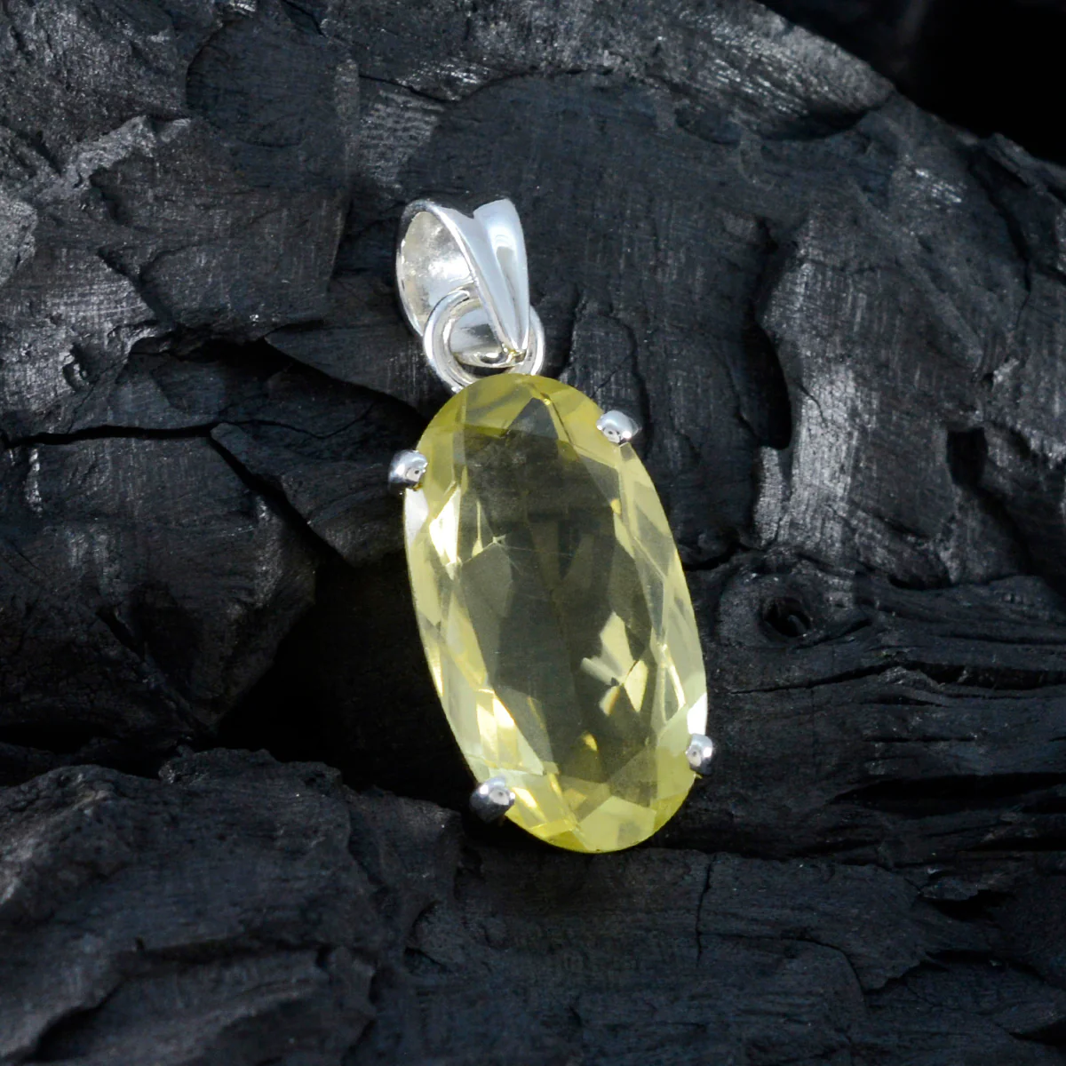 Lemon Quartz Eye-catching Moroccan Silver Solitaire Isadora Armor Yellow Pendant Jewelry - Image 3