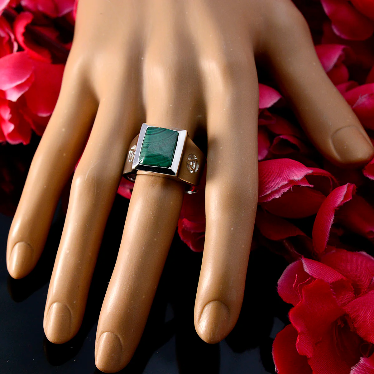 Malachite Solitaire German Silver Green Gems Edgy Armor Ring Jewelry - Image 5