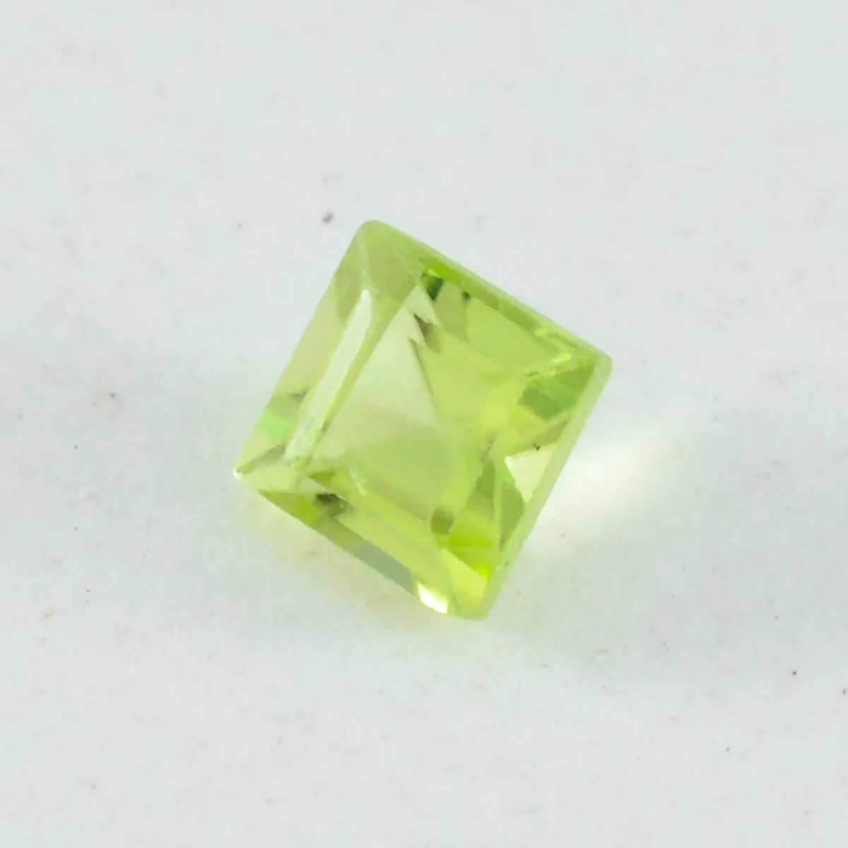 Peridot 1PC Large 12x12 MM Square Faceted Green High-Quality Semi Precious Loose Gemstones - Image 2