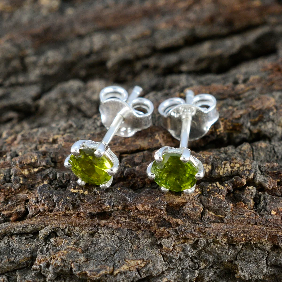 Peridot American Aiko Solitaire Stud Green 925 Sterling Silver Earring - Image 4