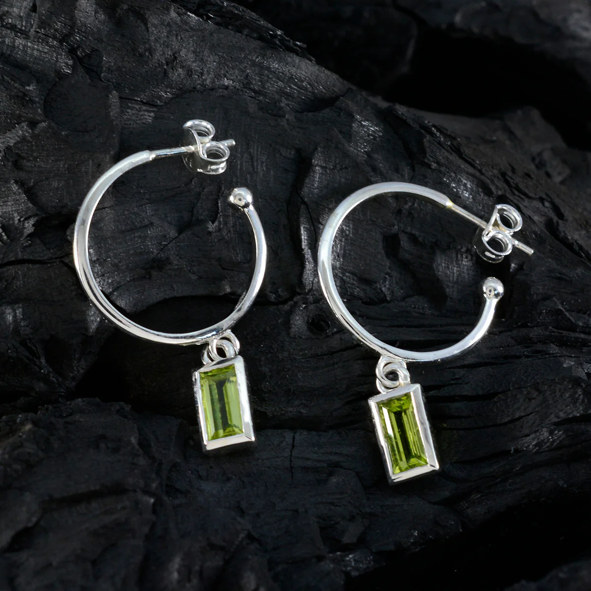 Peridot Australian Teresa Solitaire Dangle Green 925 Silver Earring - Image 2
