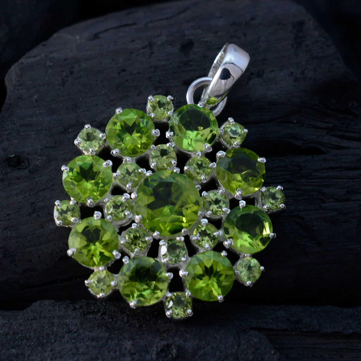 Peridot Essential Egyptian 92.5 Silver multiple Katarina Romantic Green Pendant Jewellery - Image 3