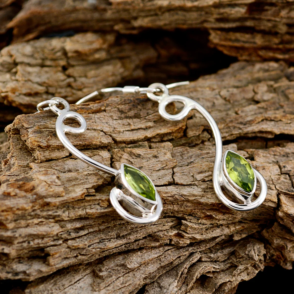 Peridot Japanese Valentina multiple Dangle Green Sterling Silver Earring - Image 3
