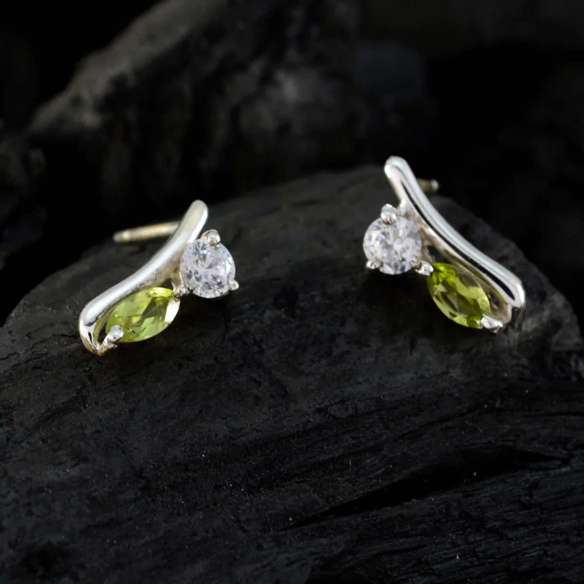 Peridot Middle Eastern Milagros multiple Stud Green 925 Sterling Silver Earring - Image 2