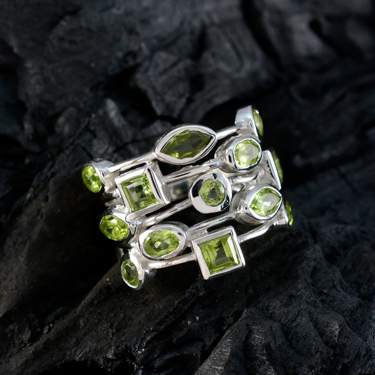 Peridot multiple African 925 Sterling Silver Green Gems Eye-catching Contemporary Ring Jewellery - Image 4
