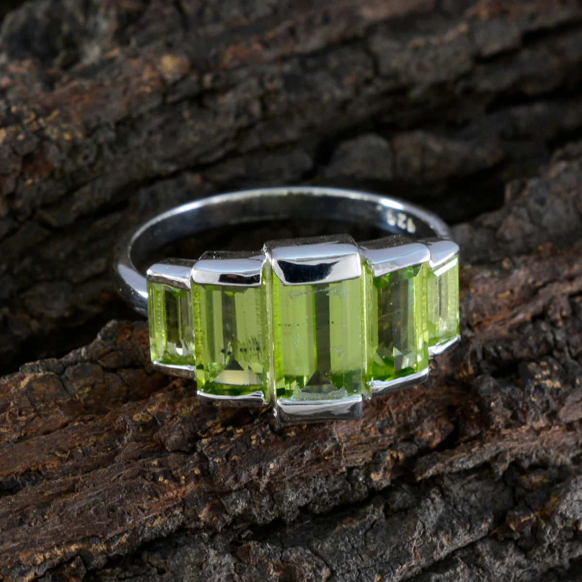 Peridot Penta French 92.5 Silver Green Gemstone Featherlight Artisan Ring Jewellery - Image 3