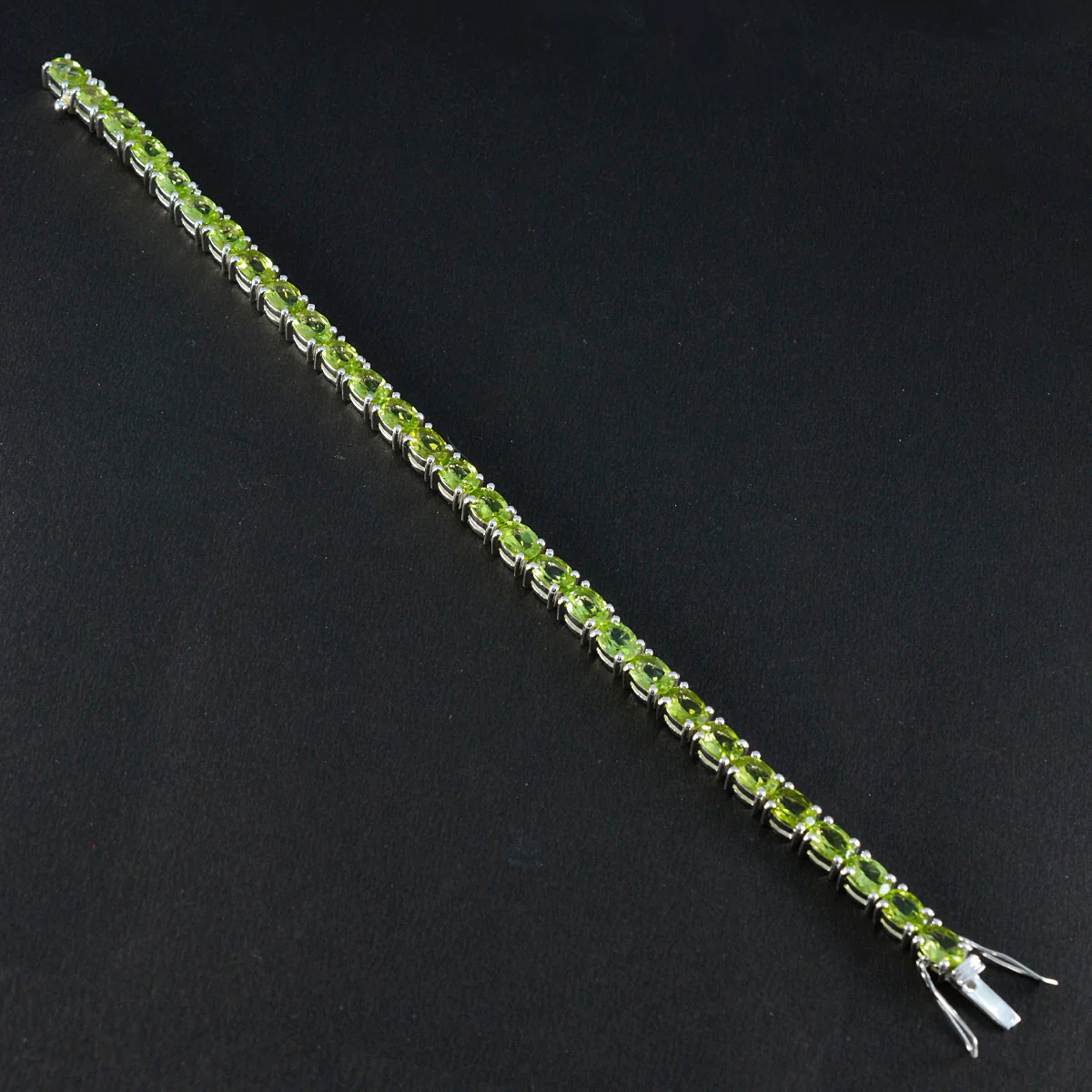 Peridot Shortbread Day Eye-catching Green Sterling Silver Tennis Bracelet - Image 3