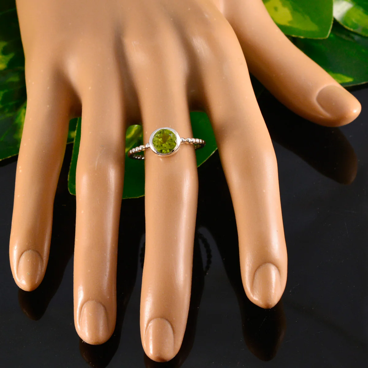 Peridot Solitaire Korean 925 Silver Green Gems Delicate Twist Ring Jewelry - Image 5