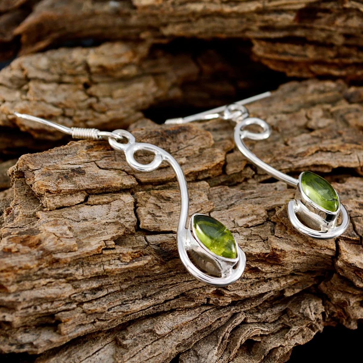 Peridot Spanish Isadora multiple Dangle Green Silver Earring - Image 3