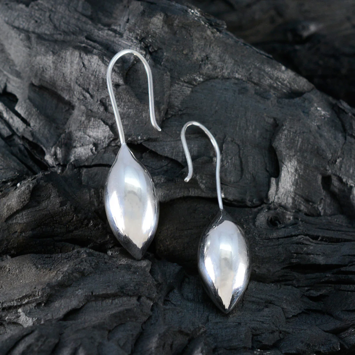 Plain Italian Noelia plain Dangle Gray 92.5 Silver Earring - Image 2