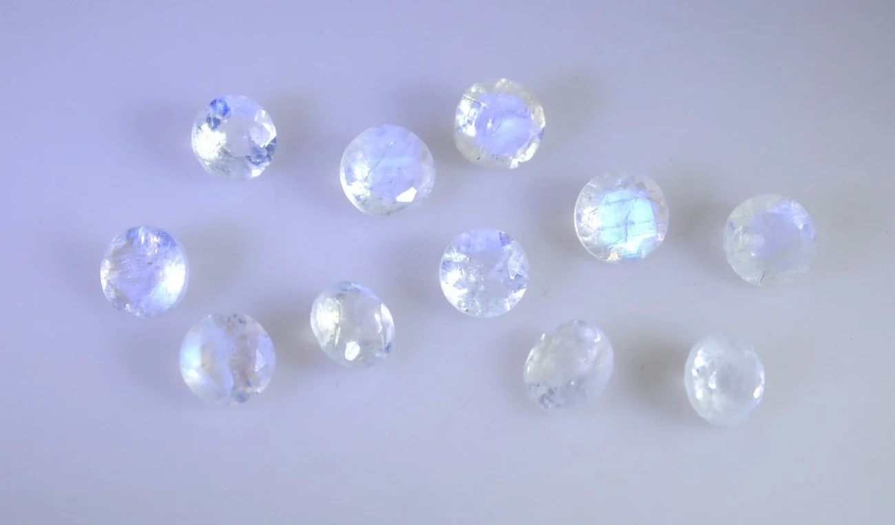 Rainbow Moonstone 10PC Tiny 4x4 MM Round Faceted White Brilliant Semi Precious Loose Gemstones - Image 3