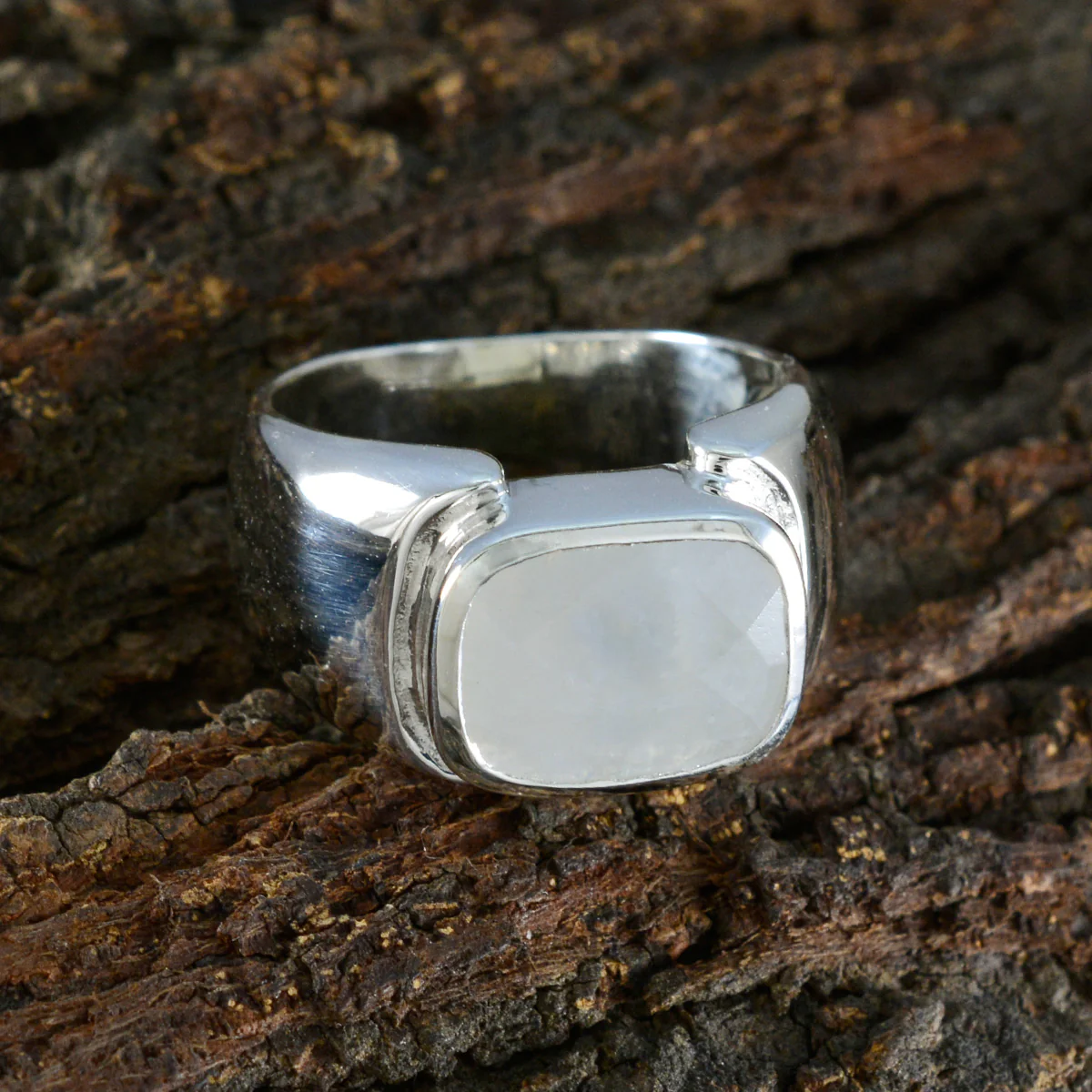 Rainbow Moonstone Solitaire French Sterling Silver White Gems Essential Contemporary Ring Jewellery - Image 3