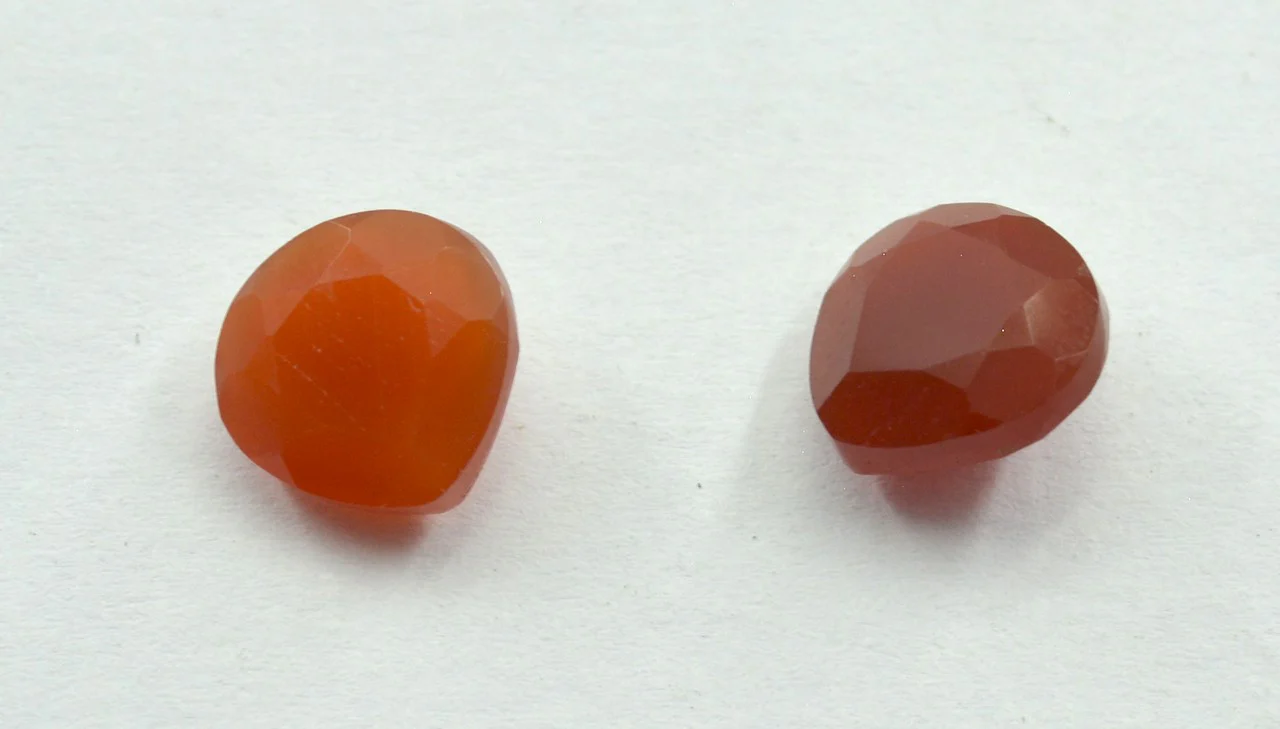 Red Onyx 1PC Small 8x8 MM Heart Faceted Red Luster Semi Precious Loose Gemstones