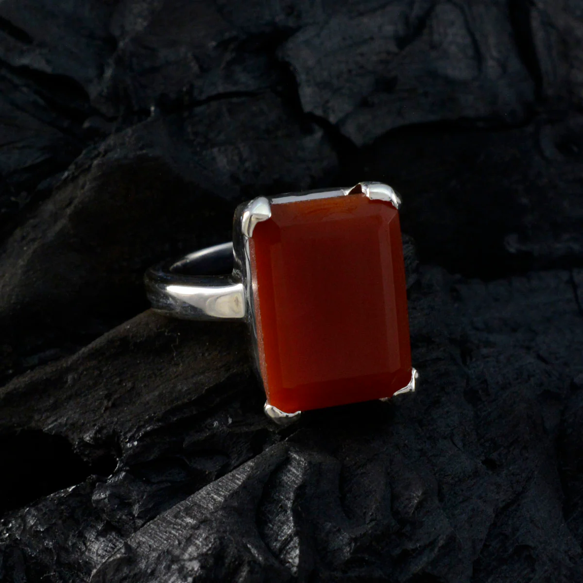 Red Onyx Solitaire Moroccan Silver Red Gemstones Essential  Modern Ring Jewellery - Image 4