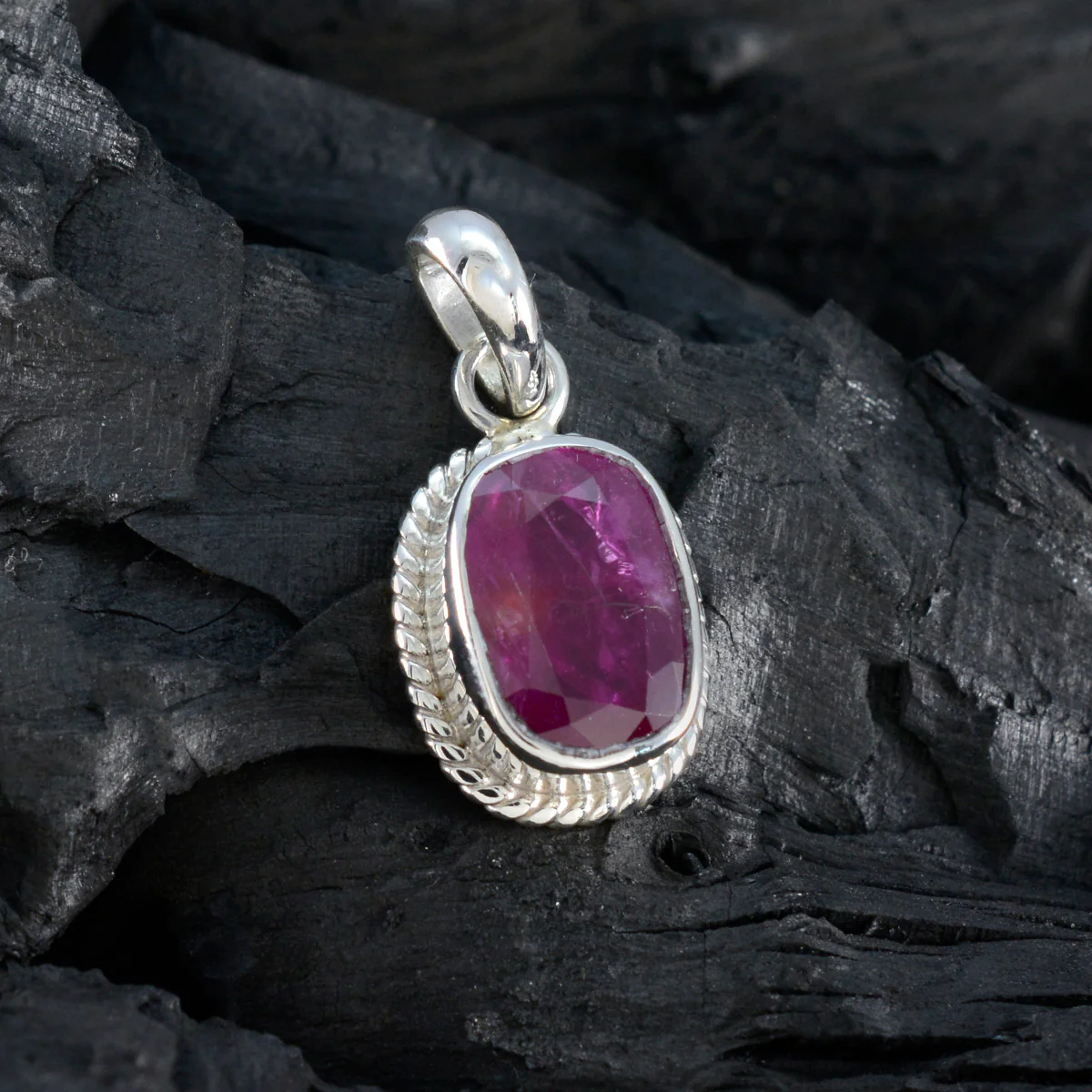Ruby Dainty Latin American Silver Solitaire Yasmin Rope-Wire Red Pendant Jewelry - Image 4