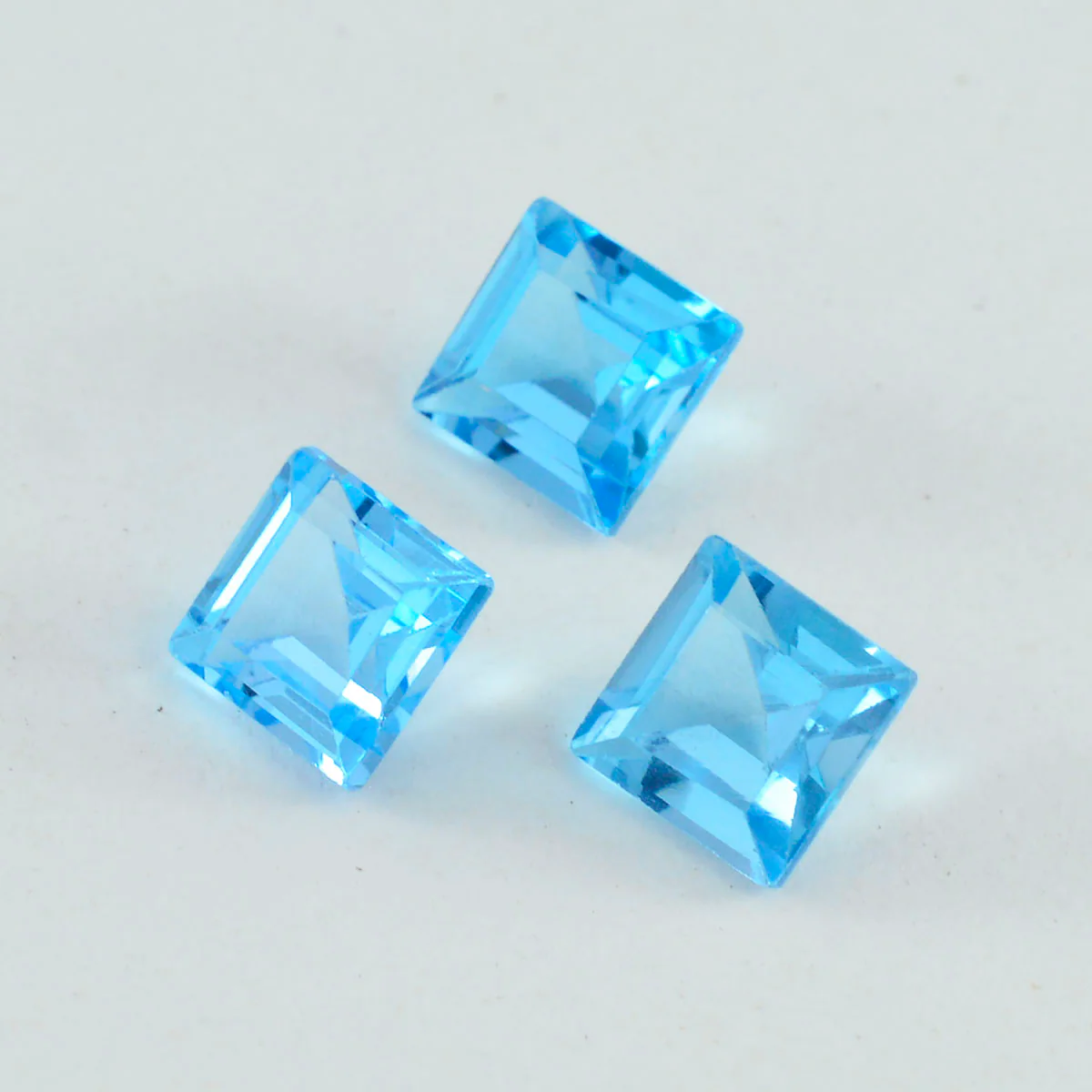 Sky Blue Topaz 1PC Medium 9x9 MM Square Faceted Blue Lustrous Semi Precious Gems - Image 3