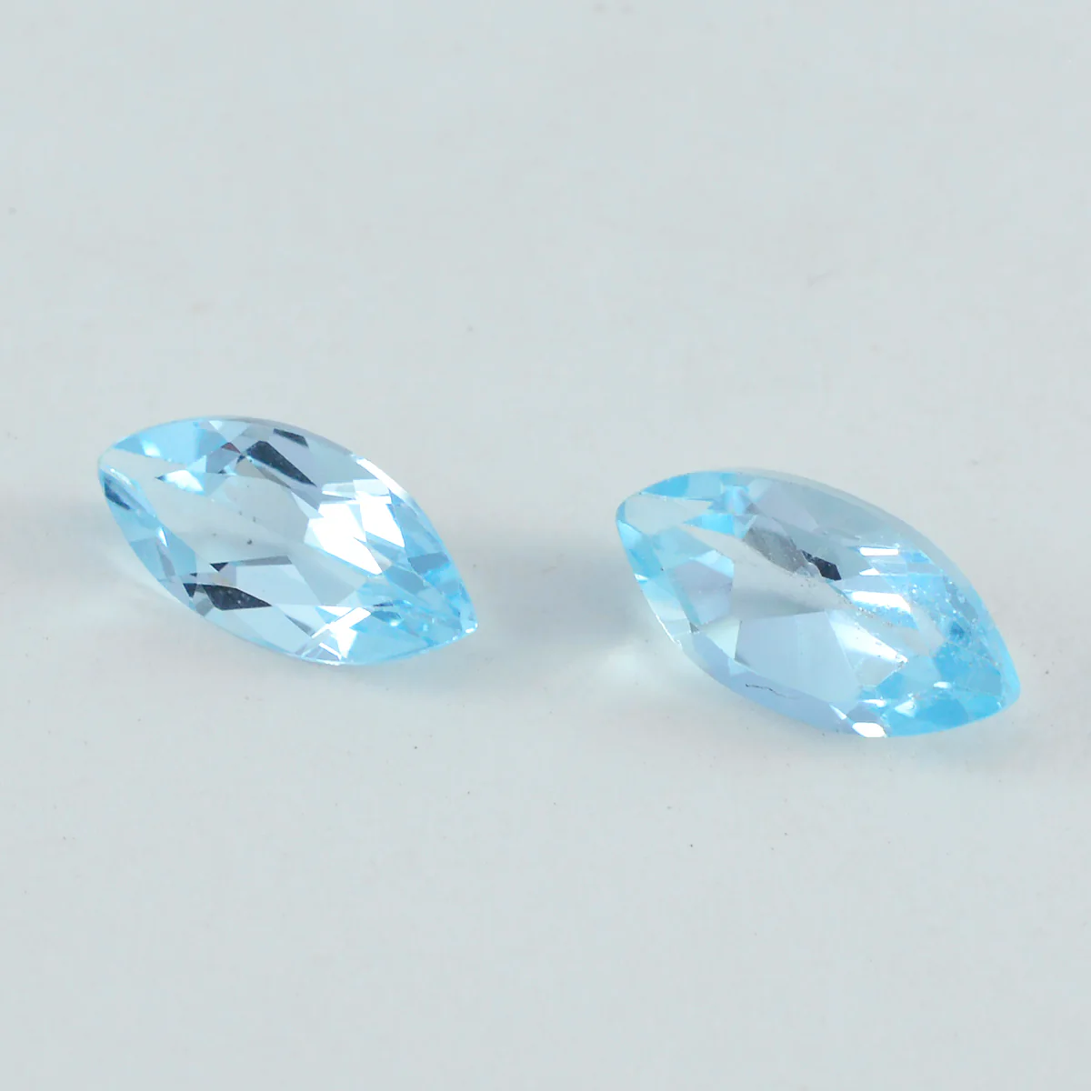 Sky Blue Topaz 1PC Small 6x12 MM Marquise Faceted Blue Superior Semi Precious Loose Gemstone - Image 2
